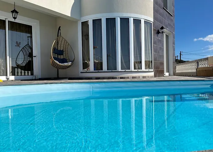 La Casita De Campo * 蓬他达维托亚